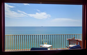 Property grounds - The House by the Sea - Breathtaking Panorama (Pozzallo)