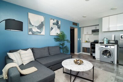 Cozy 1-bedroom apartment in delightful Rittenhouse Sq with AC, WiFi