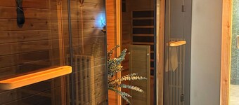 Cozy 1-bedroom loft in the heart of Faribault with Arcades + sauna & gym