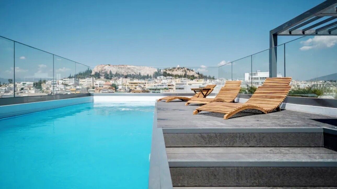 حمّام سباحة خارجي