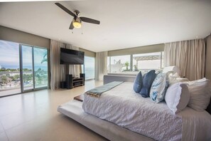 4 間睡房、熨斗/熨衫板、Wi-Fi、床單