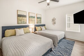 4 camere, ferro/asse da stiro, Wi-Fi gratuito, lenzuola