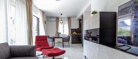 TV, table football, ping pong