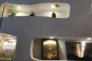 Exterior - Yangshuo Lazy People's Hall Inn (West Street Lijiang Branch) (Yangshuo)