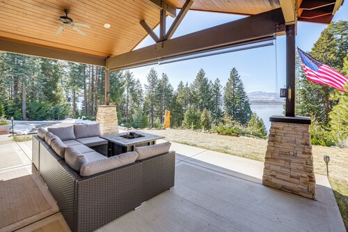 Fire Pit + Views: Serene Lake Almanor Retreat