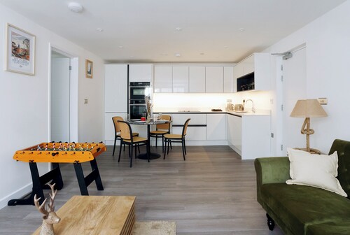 Seaside Stay - Ramsgate Flat- New Build, Underfloor Heating, Prime Location,WIFI