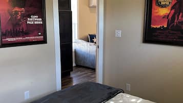 1 habitación, wifi y ropa de cama