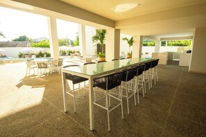 Outdoor dining - Studio-Zantamar (Cruz de Huanacaxtle)