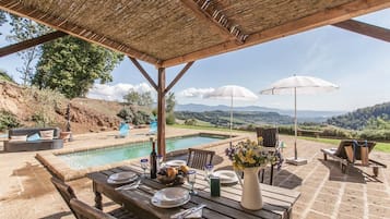 House, 2 Bedrooms, Smoking, Private Pool | Terrace/patio