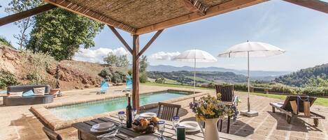 House, 2 Bedrooms, Smoking, Private Pool | Terrace/patio