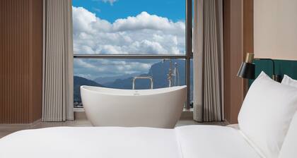 Hilton Garden Inn Zhangjiajie Wulingyuan