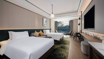 Deluxe Room, Multiple Beds