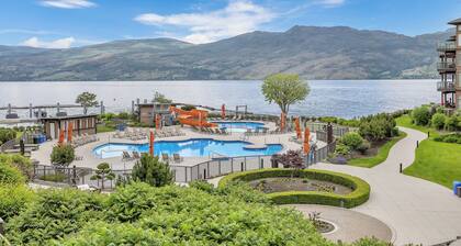 Lakefront Getaway at The Cove