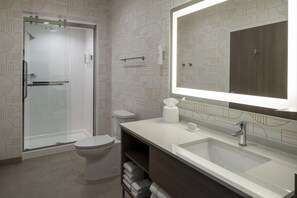 Bathroom shower - Home2 Suites By Hilton Montgomery Downtown (Montgomery)