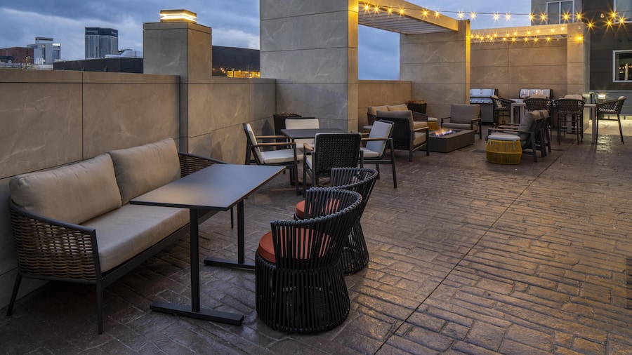 Home2 Suites By Hilton Montgomery Downtown