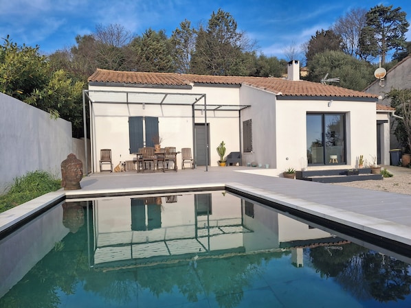 Pool - House with breathtaking views (Sauveterre)