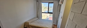 Deluxe-Maisonette, 3 Schlafzimmer, Balkon, Seeblick | Laptopgeeigneter Arbeitsplatz, kostenloses WLAN
