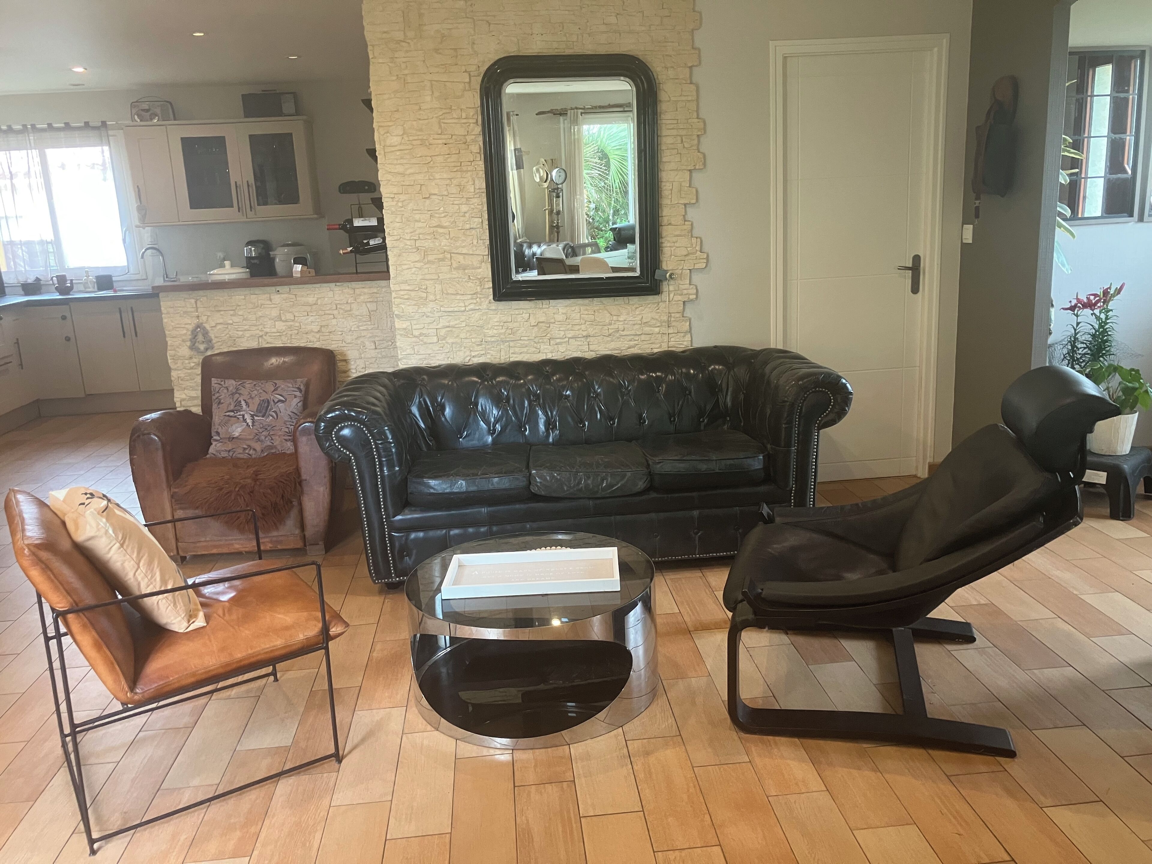 TV, DVD player, books, music library