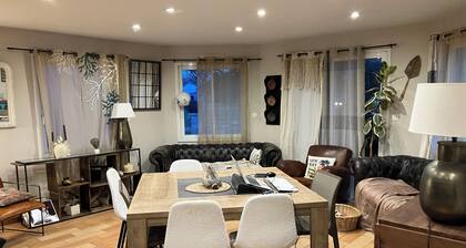 Large villa large pool rare in the region