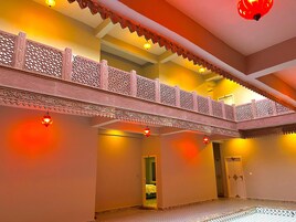 Desk, laptop workspace, iron/ironing board, free WiFi