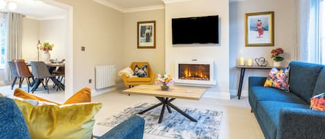 Téléviseur connecté, foyer