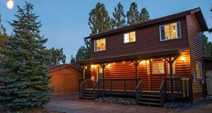 Lincoln Log Cabin | Renovated | Near Attractions