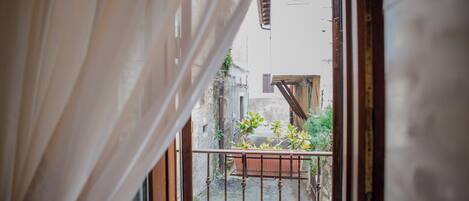 House, Balcony | Balcony