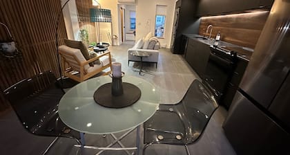 New Downtown Charlottetown Home Sleeps 5