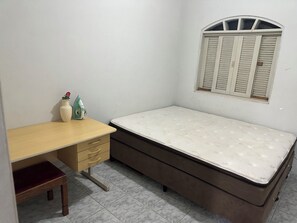 3 bedrooms, iron/ironing board, WiFi