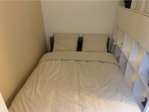 1 室のベッドルーム、アイロン / アイロン台、WiFi、ベッドシーツ