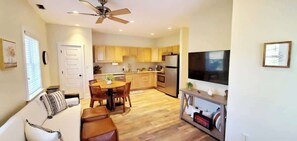 Unclassified image, 5 of 53, button