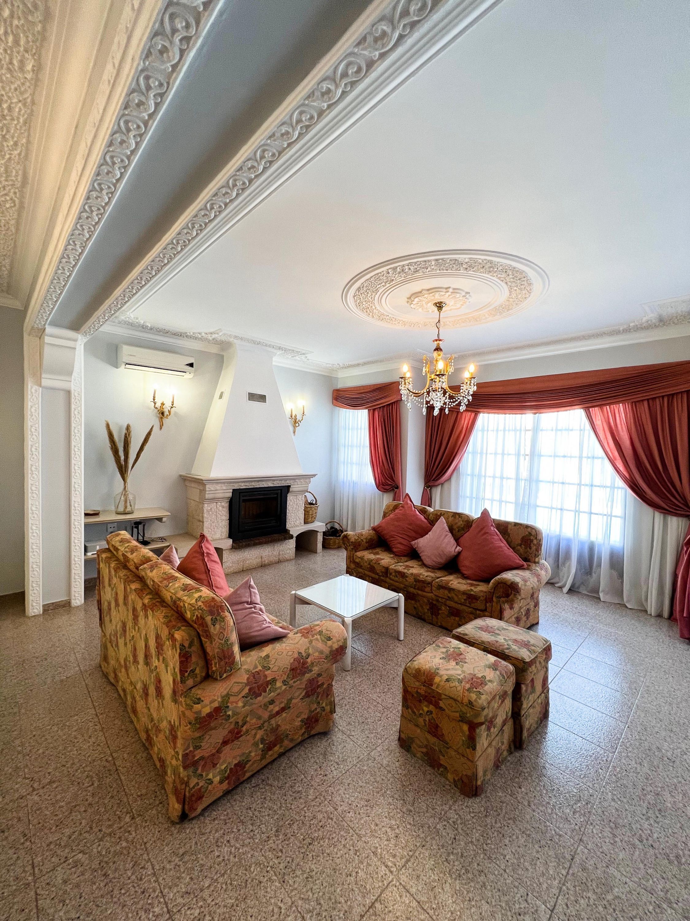 Villa, røyk | 5 soverom