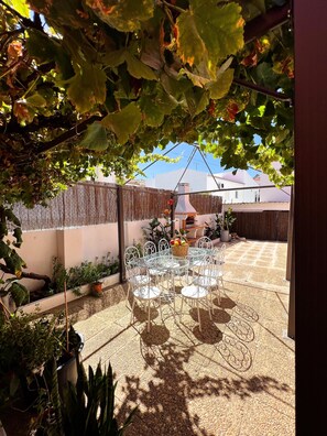 Villa, Smoking | 5 bedrooms - Summer Villa With Heated Private Pool (Faro)