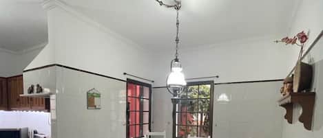 Villa, fumeurs | 5 chambres