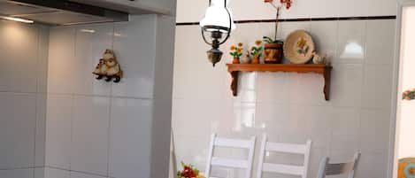 Villa, fumeurs | 5 chambres