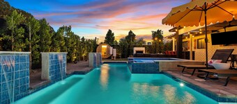 Old Town | Free Heated Pool | Spa | Sauna