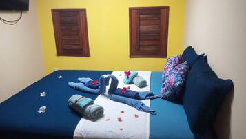 2 bedrooms, iron/ironing board, WiFi, bed sheets