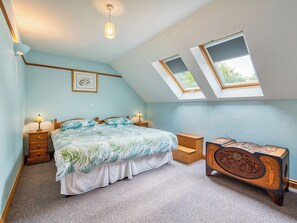 4 chambres, Wi-Fi gratuit, draps fournis