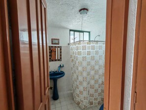 Toilet paper - Private house with pool and panoramic view, Burgos Bugambilias (Casa Blanca)