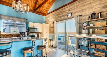 Stunning Bay Views and Romantic A-Frame Houseboat in Jones Beach, Seaford, NY