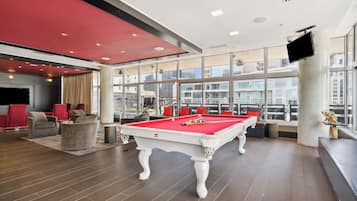 Spielezimmer