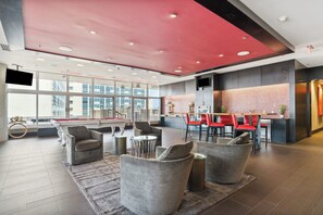 Game room - Modern 1-Bedroom City View High Rise Condo with Balcony Gym Pool Free Parking (Dallas)