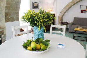 Dining - Typical house a few meters from the sea of Otranto in the historic center (OTRANTO)