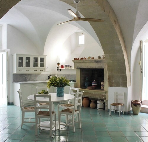 Typical house a few meters from the sea of Otranto in the historic center