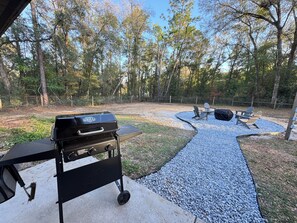 屋外ダイニングエリア