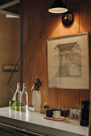 In-room safe, blackout curtains, iron/ironing board, free WiFi - Guest Rooms Jardin Prim (Mexico City)