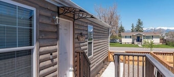 Comfy Lodge House - 5 min to BZN Airport - 3BR+BBQ