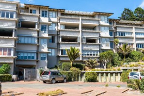 Exterior - The Sands Apartment 6 - Onetangi Beach (Waiheke Island)