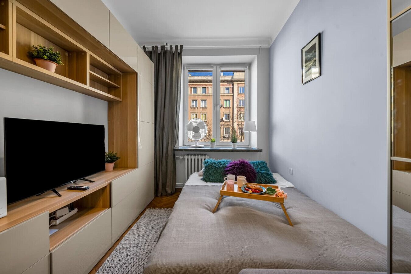 1 soverom, strykejern/-brett, wi-fi (inkludert) og sengetøy