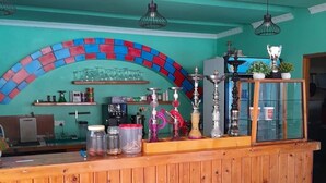 بار (في المنشاة)